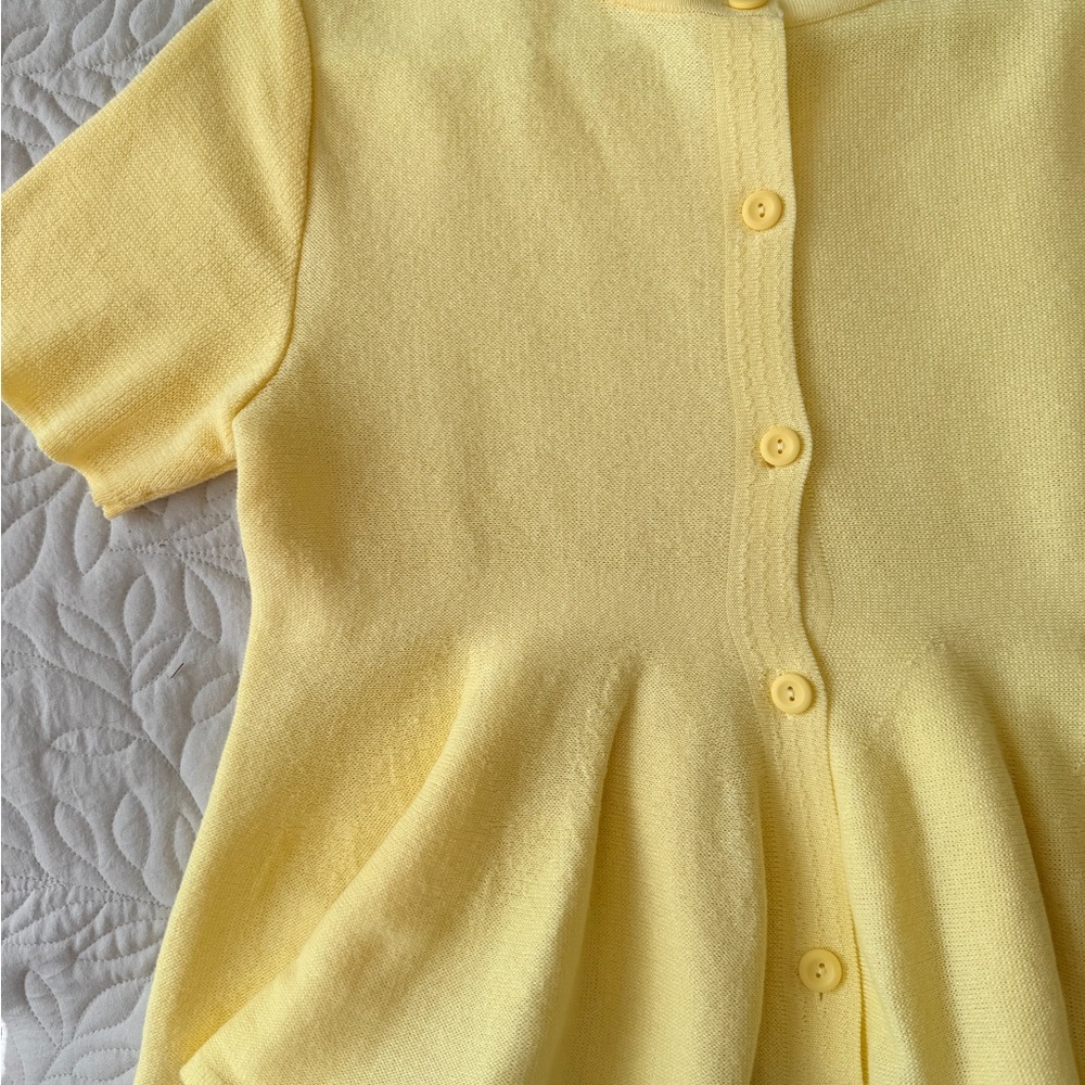 Zara Pale Yellow Lightweight top - Picture 4 of 9